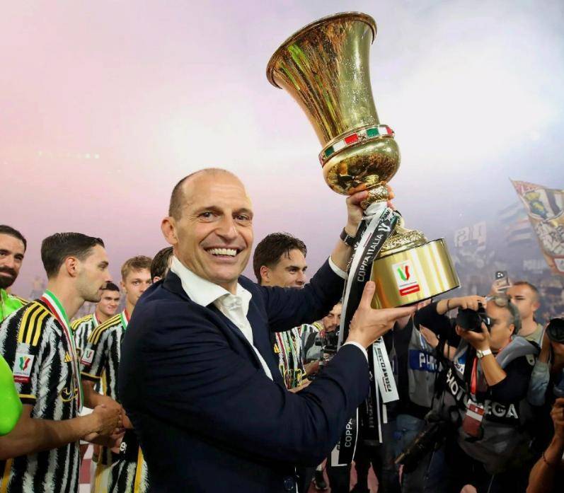 意甲豪门国米卫冕冠军全力追逐榜首