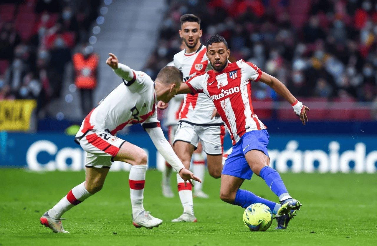 巴恩斯利三连胜遭遇终结，客场不敌米尔沃尔，球队排名下滑的简单介绍