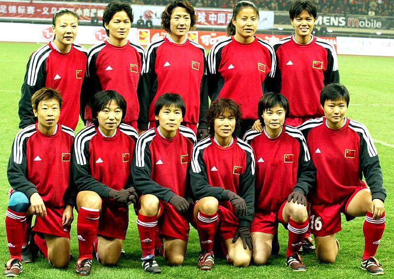 开云体育下载-国际女子足球赛中，中国队获得关键胜利