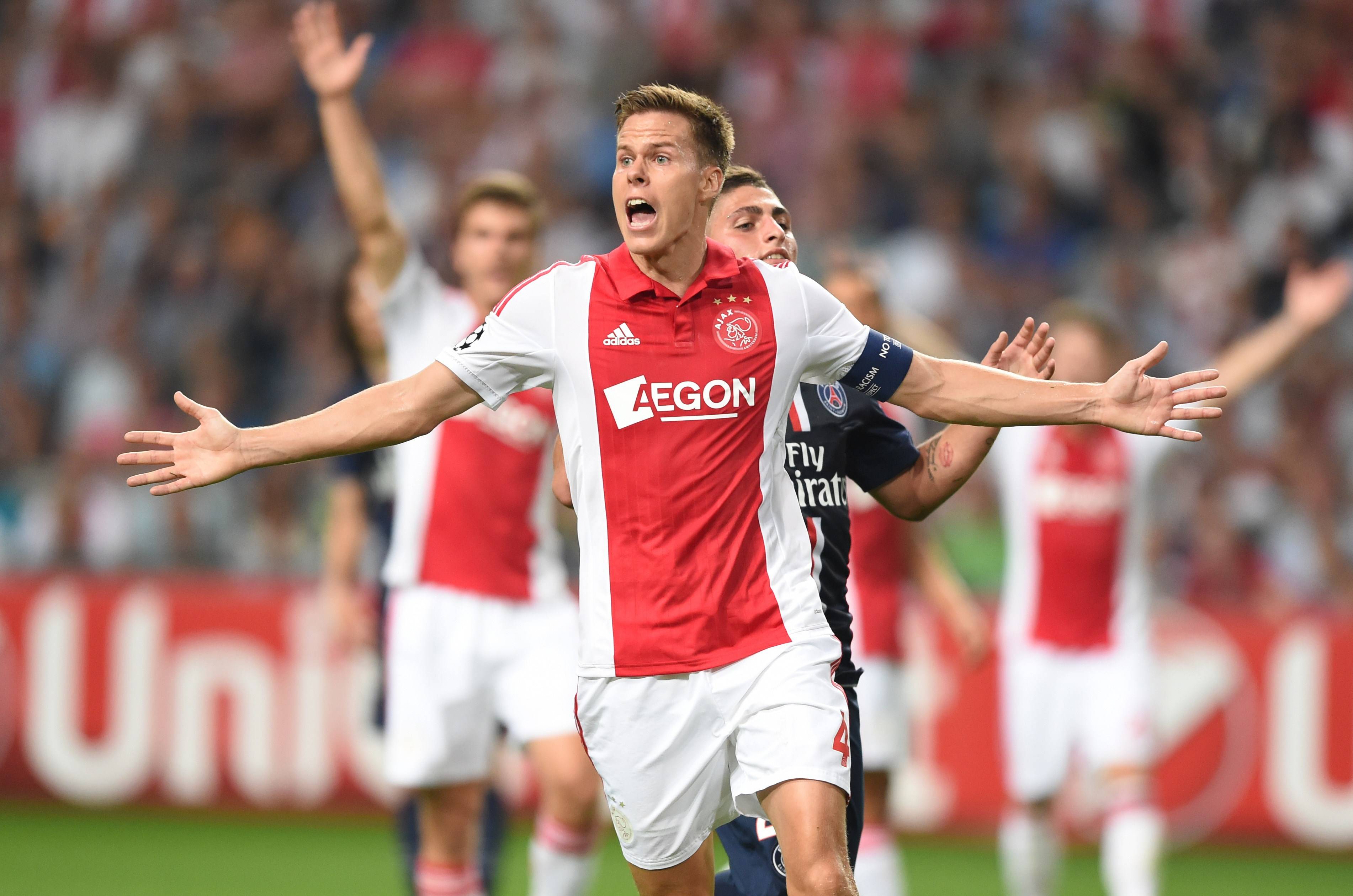 荷兰遭遇困境！北爱尔兰爆冷打败荷兰队的简单介绍