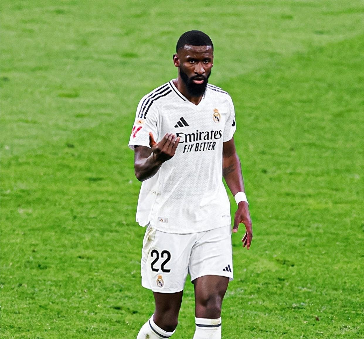 欧预赛重伤球员缺阵，球队实力受损