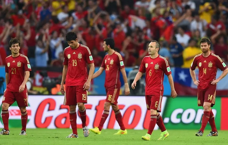 关于南斯拉夫横扫法国！提前晋级淘汰赛的信息