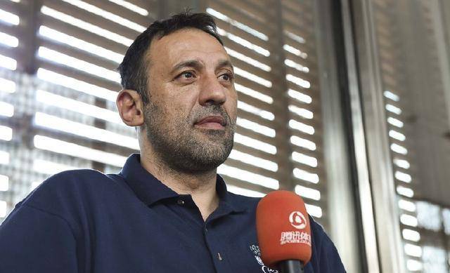 关于南斯拉夫横扫法国！提前晋级淘汰赛的信息