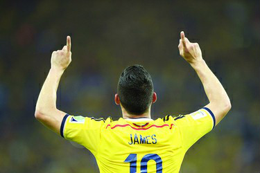 开云体育中国-哥伦比亚队再次展现实力，晋级足球比赛半决赛