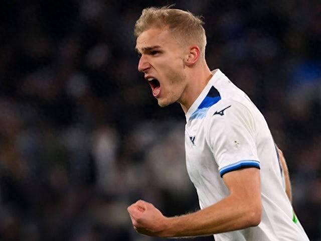 拉齐奥前锋连续破门成为焦点