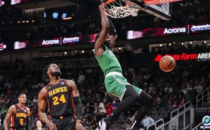 巴伦西亚横扫对手，豪取连胜