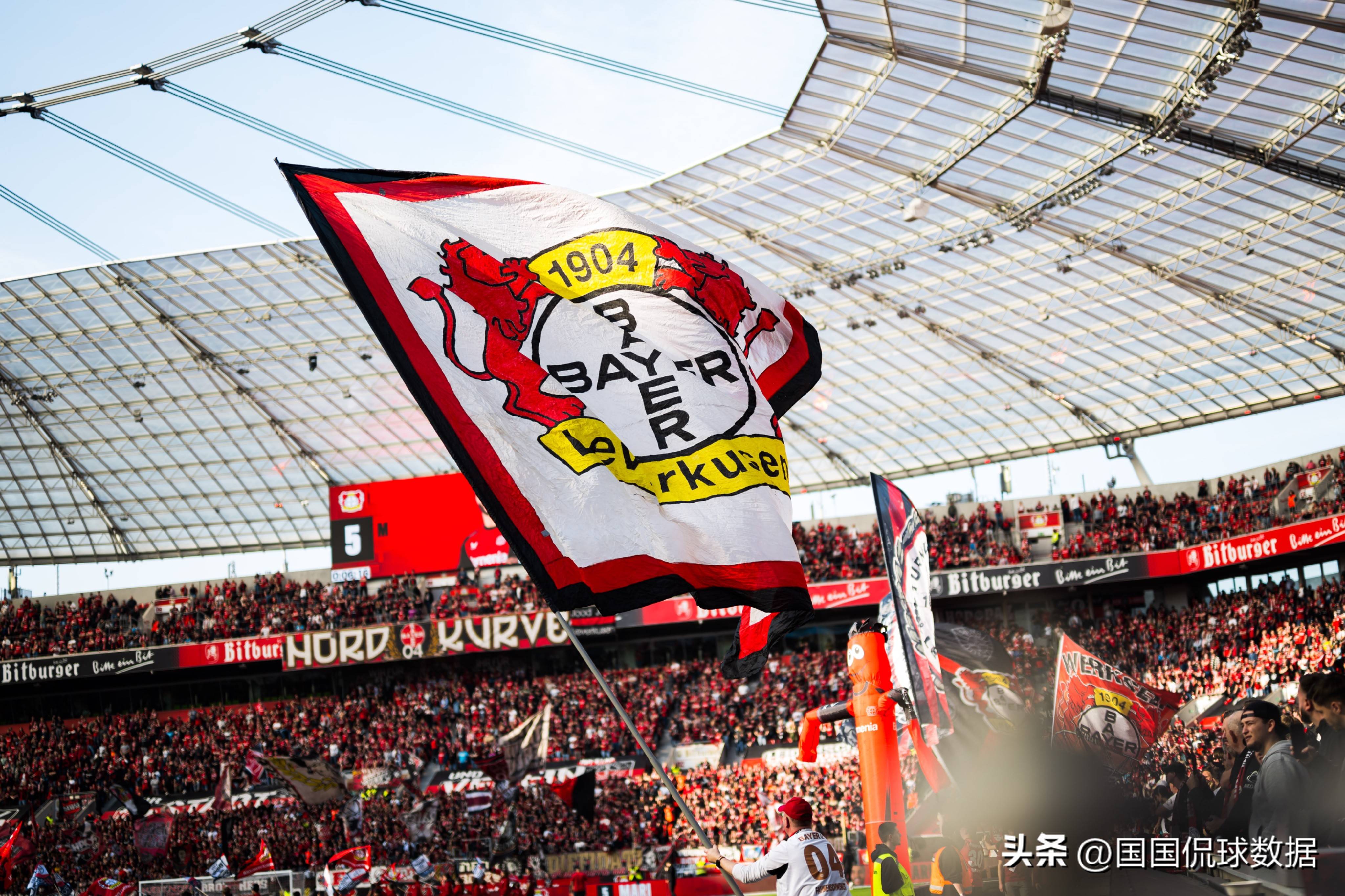 勒沃库森积极备战欧冠，众将状态高涨