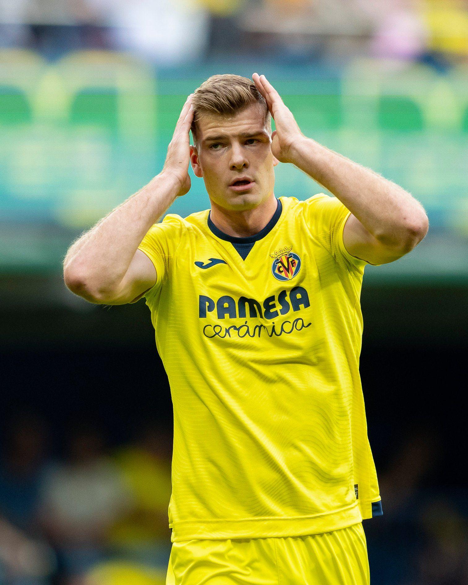 比利亚雷亚尔再度遭惨败，球队陷入低谷的简单介绍