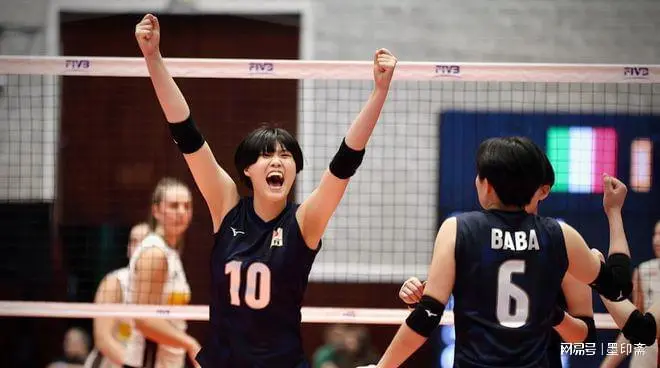 阿尔阿赫里夫客场惊险逆转，晋级强