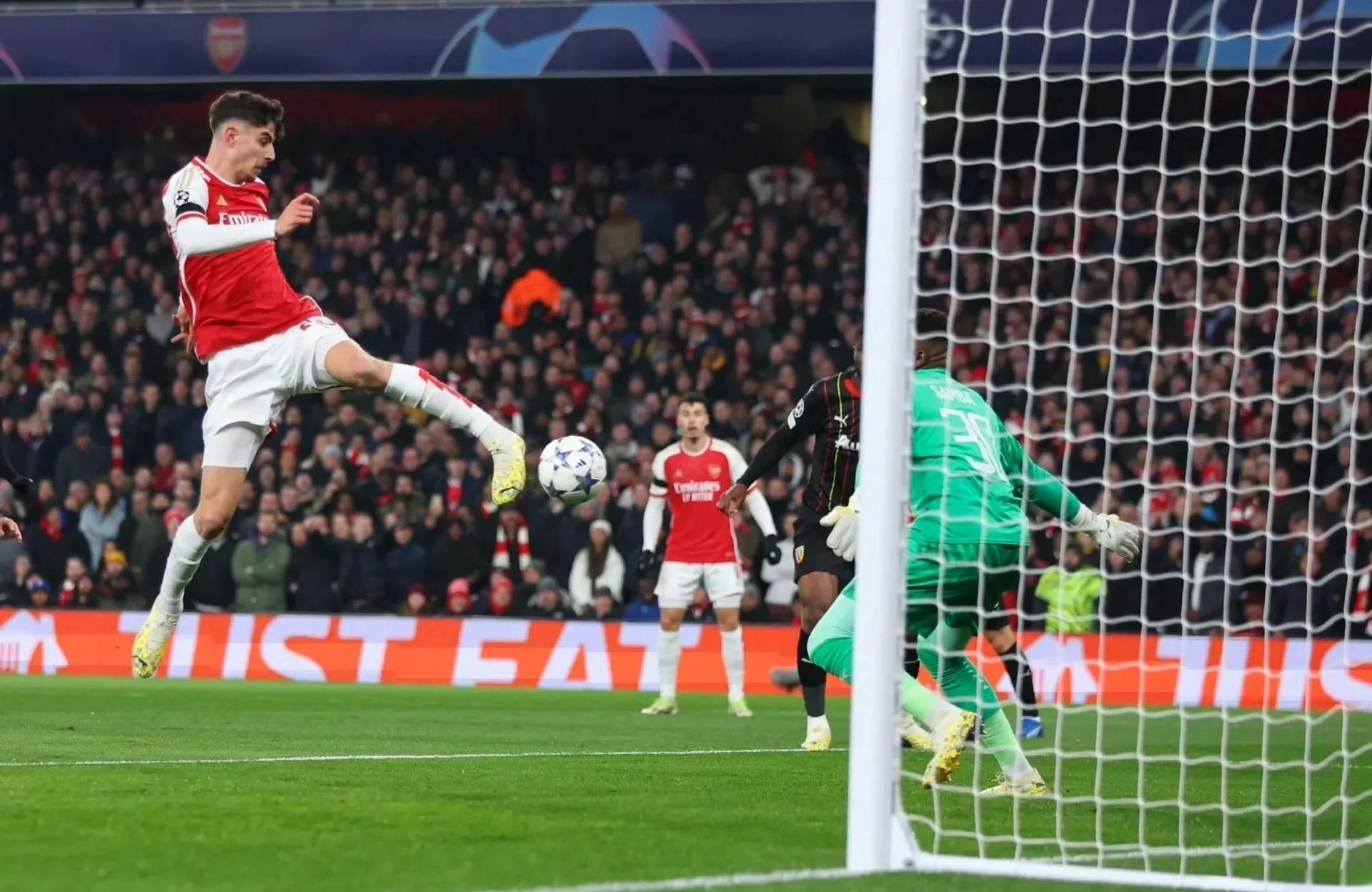 阿森纳客场大胜，球队状态回暖