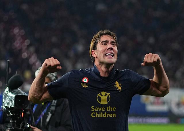 莱比锡队员风采出众，频频破门得分