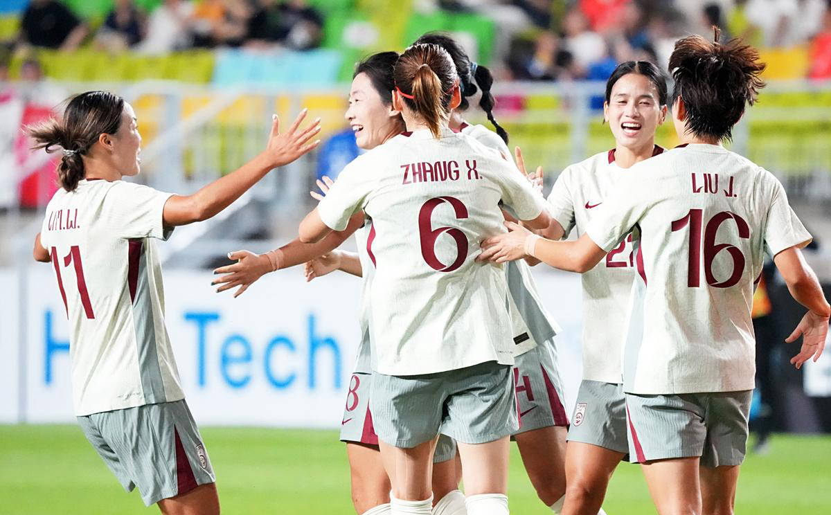 日本女足队在国际赛事中赢得冠军