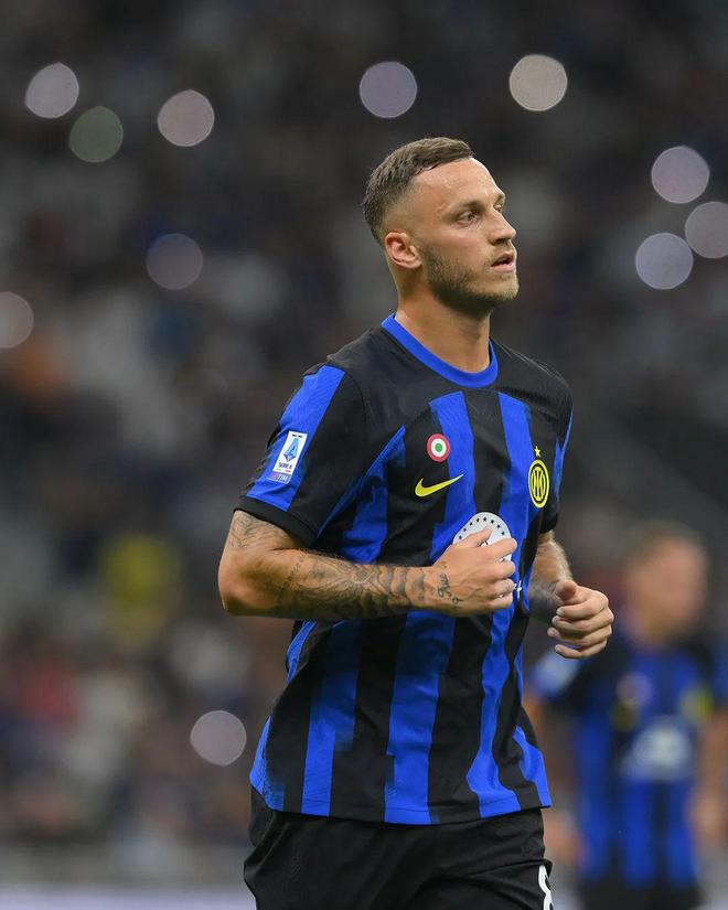 佛罗伦萨客场大胜，豪取联赛三连胜的简单介绍