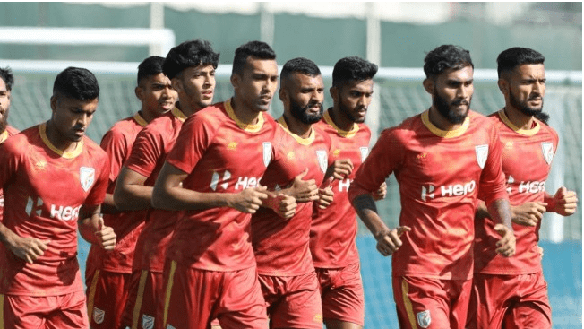 强者对决！亚洲足球舞台上演绝妙一幕