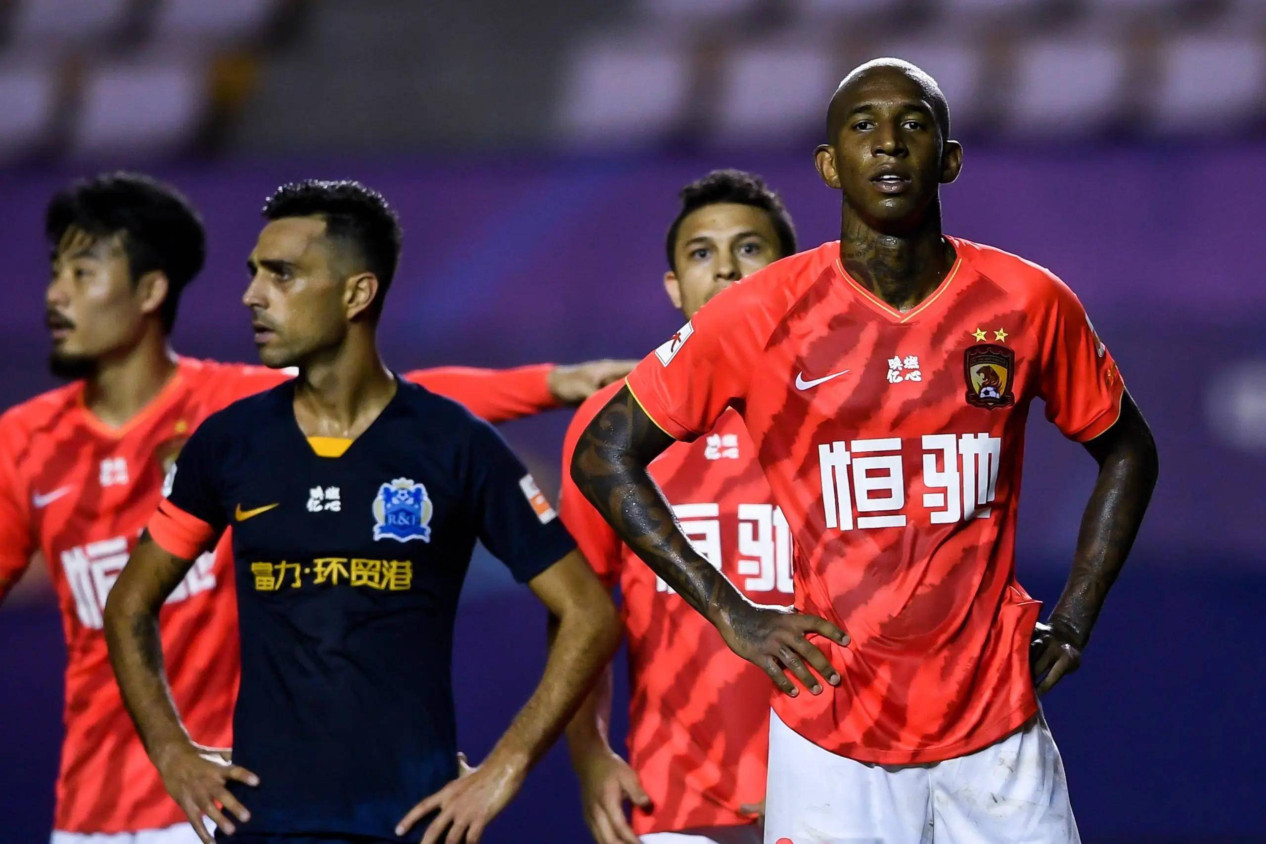 关于本土球员崭露头角，备战外援匮乏成困境的信息