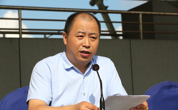 升华舞台！球员豪情万丈，展现全新风采的简单介绍