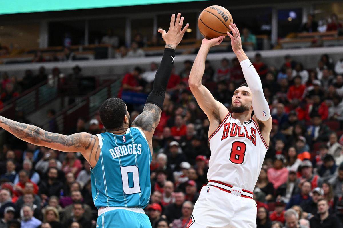 开云体育在线-公牛战胜黄蜂，拉文单节砍下15分