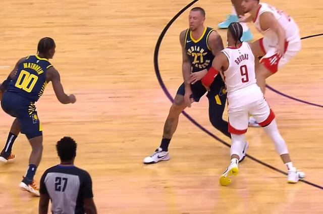 火箭主场失利，新援表现不佳