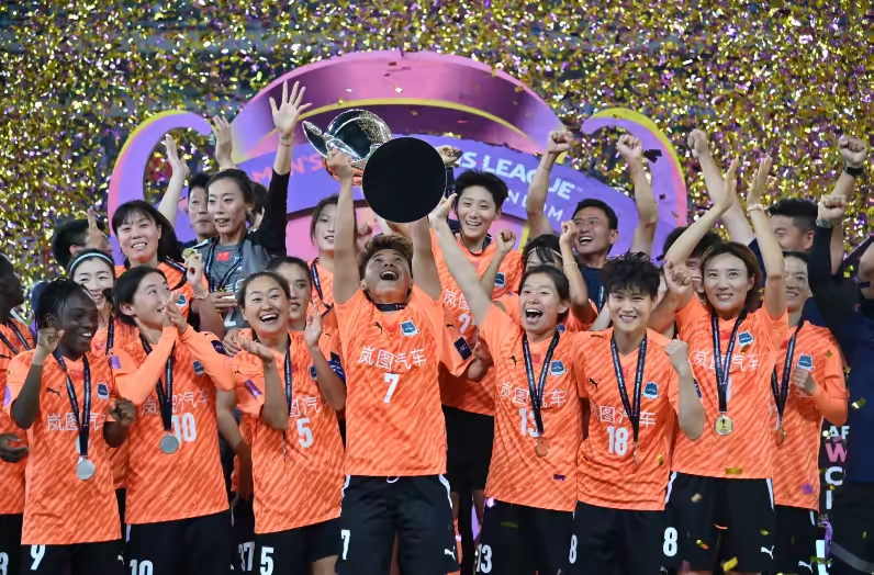 亚洲足球职业赛场精彩不容错过