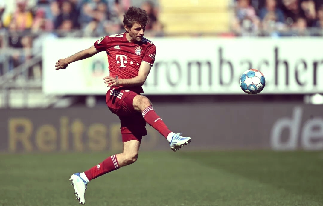 比勒费尔德球员状态神勇，打出精彩表现