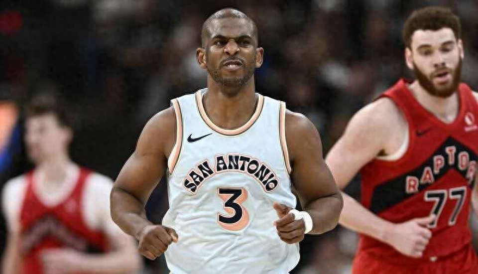 马刺队老将发威，季后赛经验丰富