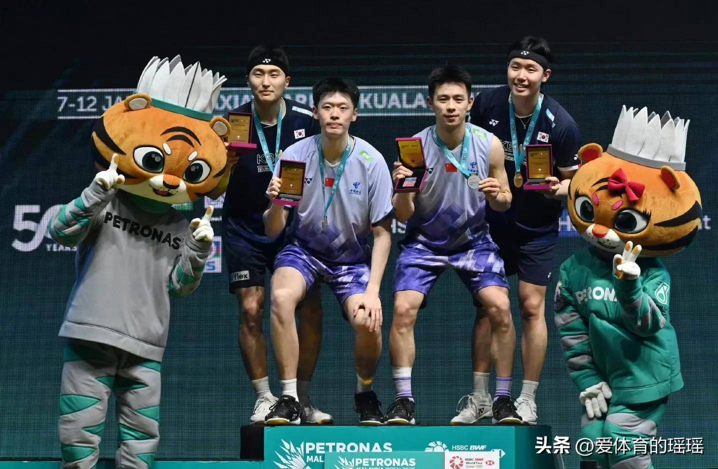 关于印度队逆转韩国队，石宇奇统治全场的信息